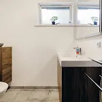 6 Person Holiday Home In Vaeggerlose-By Traum * Bøtø By