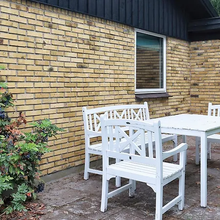 6 Person Holiday Home In Vaeggerlose-By Traum Nyaraló Bøtø By