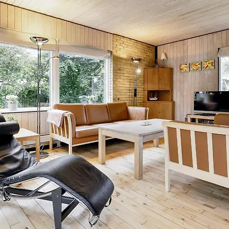6 Person Holiday Home In Vaeggerlose-By Traum בית נופש *